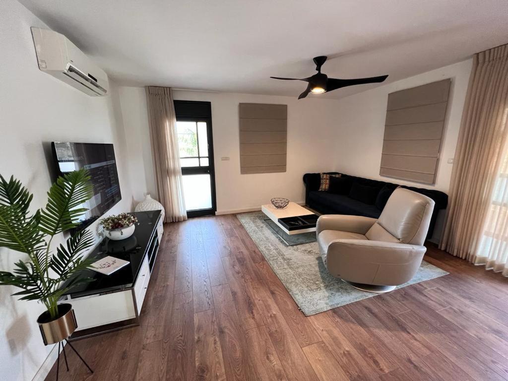Appartamento Hadar Rest & Relax Kefar Hittim Esterno foto